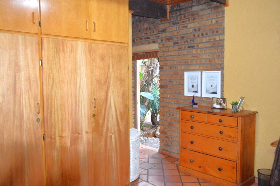 4 Bedroom Property for Sale in Wilkoppies North West